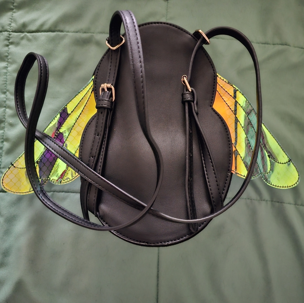 Betsey Johnson Bee Convertable Backpack / Crossbo… - image 7